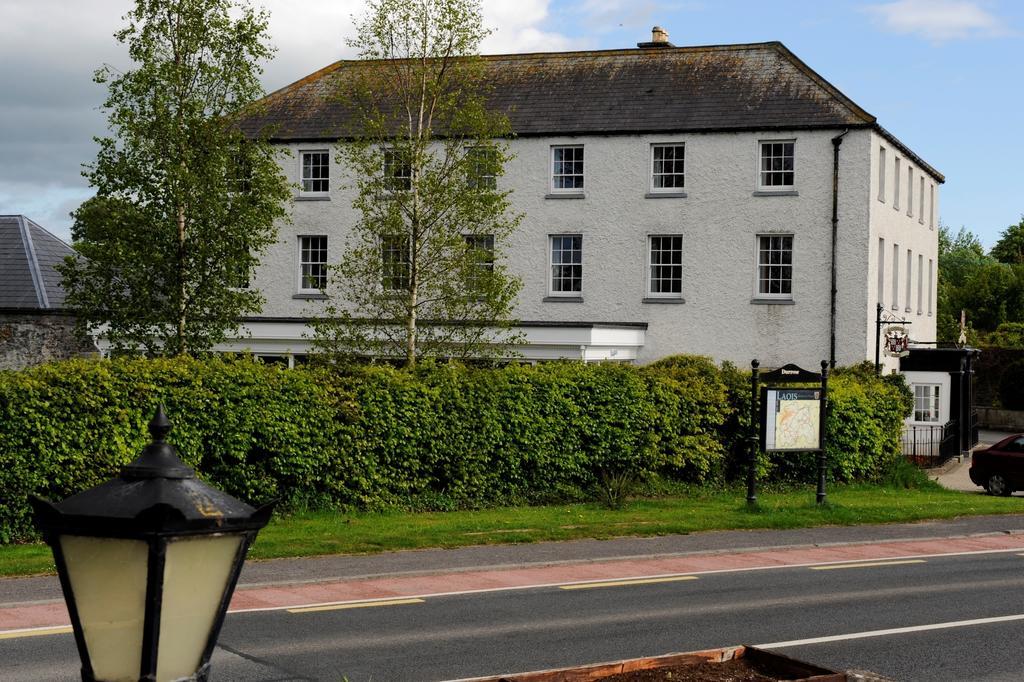 Ashbrook Arms Townhouse And Restaurant Durrow Exterior foto